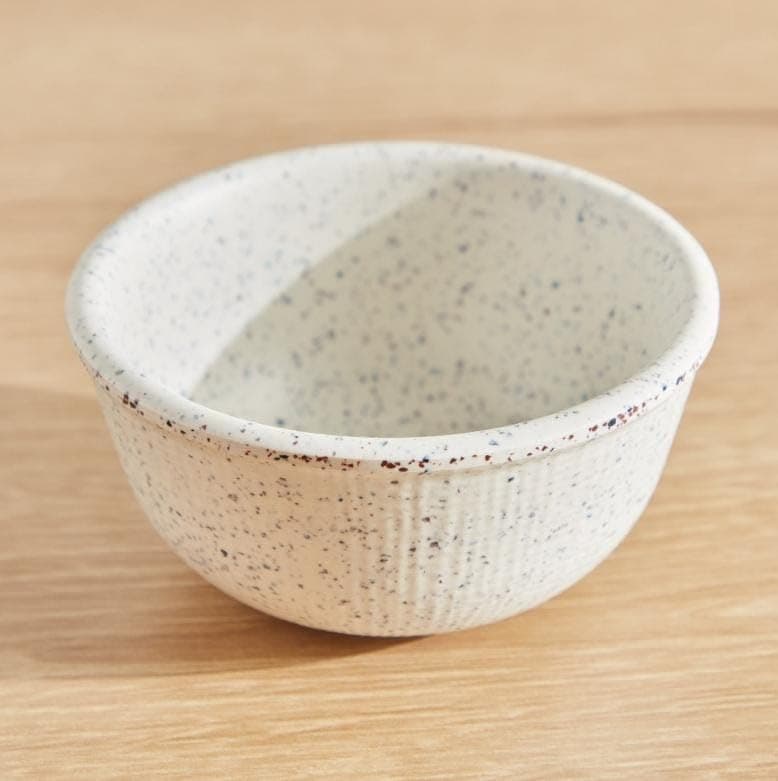 Generic Porcelain bowl, Suitable for serving salad, candy, snacks, fruit, soup, and everyday use, Size: 14 cm, .flo Dishware bowl