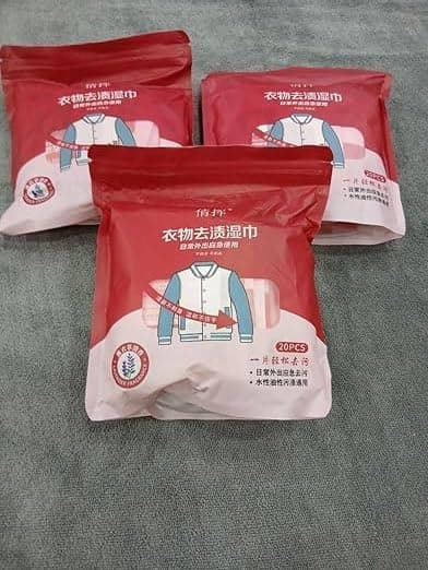 Circle M 20-Pack Disposable Clothing Cleaning Wipes: Stain Remover for Fabric Upholstery – White