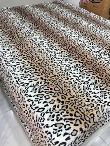 Generic Plush Throw Blanket with Leopard Print, Soft Fabric, Beige and Black, 210 x 220 cm, 1100g, Cosy Home Decor.