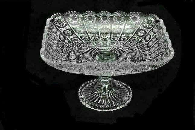 Generic Glass Fruit Serving Dish, Clear, Decorative Cut Pattern, Pedestal Stand, 30cm, for Fruit, Cookies and Petit Fours, .sn Item stand