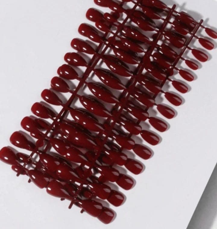 Dark Red False Nails Almond Shape 24 Pieces Set for Daily Use and Occasions