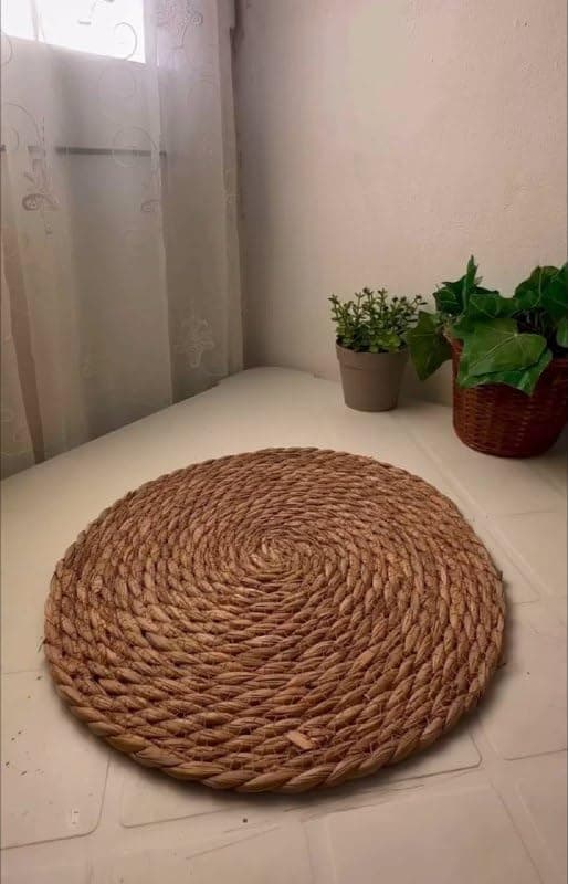 Round Wicker Coaster 40cm Diameter Handwoven Table Mat for Dining Room and Kitchen Natural Heat Resistant Placemat for Serving Dishes and Large Cups
