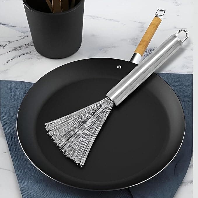 Steel Wire Dish Scrub Brush for Grease Removal on Pots Pans and Grills