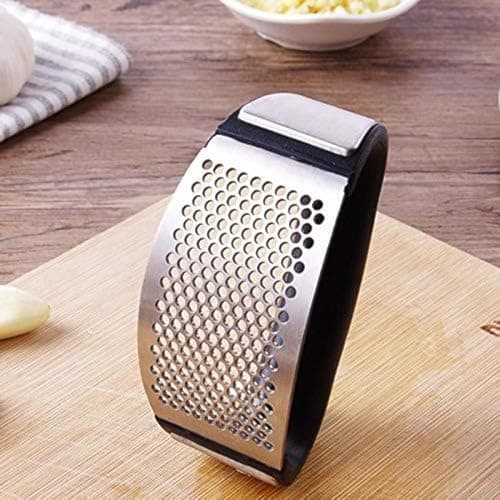 Black Olive Home & kitchenware Dining Garlic Presser Manual Utility Tool Stainless Steel Garlic Press Crusher, Squeezer Mincer Chopper, Curve Fruit Vegetable Tools Kitchen Gadgets (Random Colour)