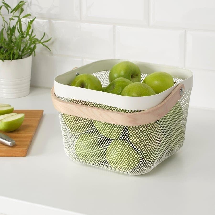 Generic Square Metal Basket with Wooden Handles, 25x25x17 cm, .ar
