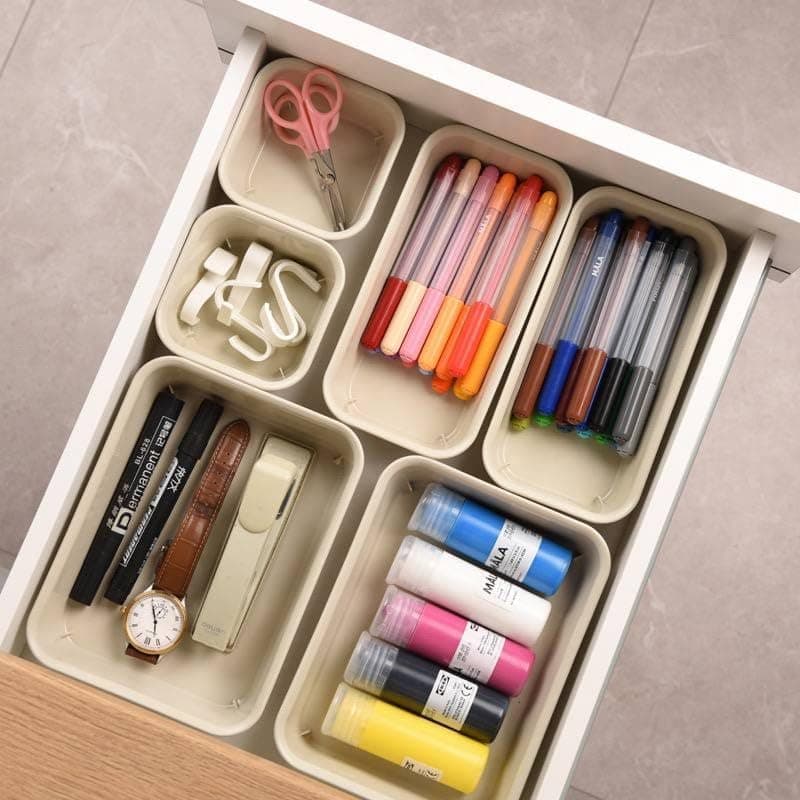 Generic 8-Piece Drawer Organizer Set, Material: Plastic, The set includes:, 2 Large, 3 Medium, 3 Small, .nin