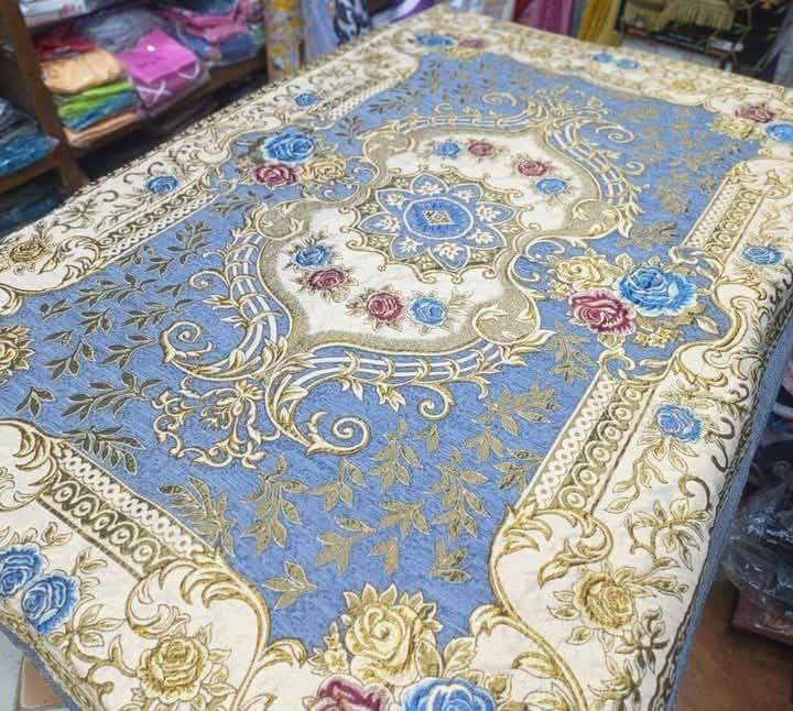 Generic Gobelin Tablecloth, Blue Floral Design, Heavy Chenille Fabric, 140cm x 225cm, Washable and Reusable, Elegant Dining Table Cover for 6-8 Chairs .br (gray)