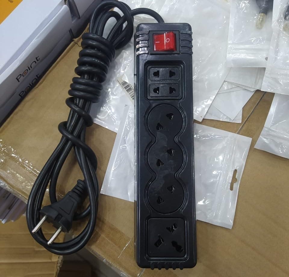 Power Strip مشترك شعبى بمفتاح 5متر