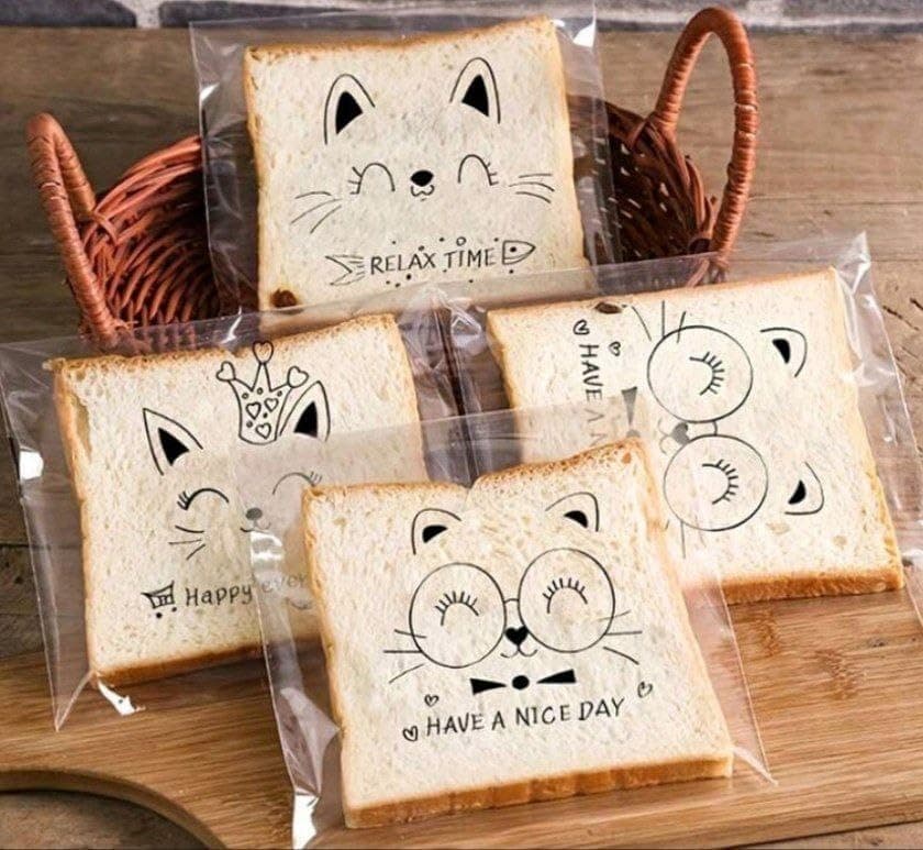 100 Pack Clear Self-Adhesive Plastic Sandwich & Snack Bags 15x18 cm Food storage bag