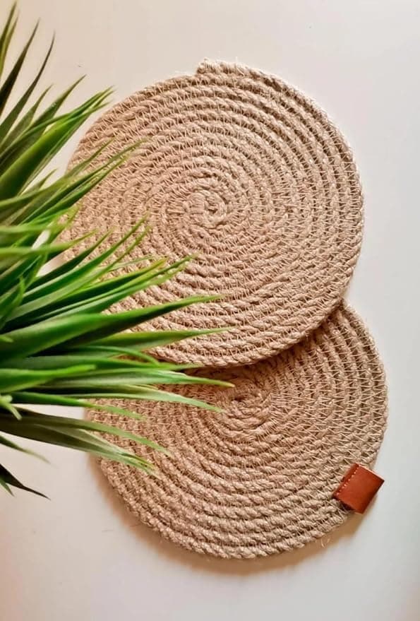 2PCS Round Wicker Coaster Mats 38cm Heat Insulated Table Placemats