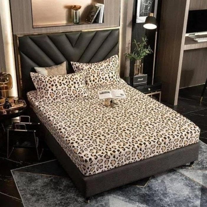 Generic Tiger Print 4-Piece Cotton Sheet Set, Leopard Style, 180 cm, Fits Mattresses up to 30 cm Deep, .reh