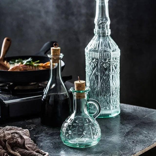4 Piece Glass Oil and Vinegar Bottle Set Kitchen Dispenser Cruet for Sauce