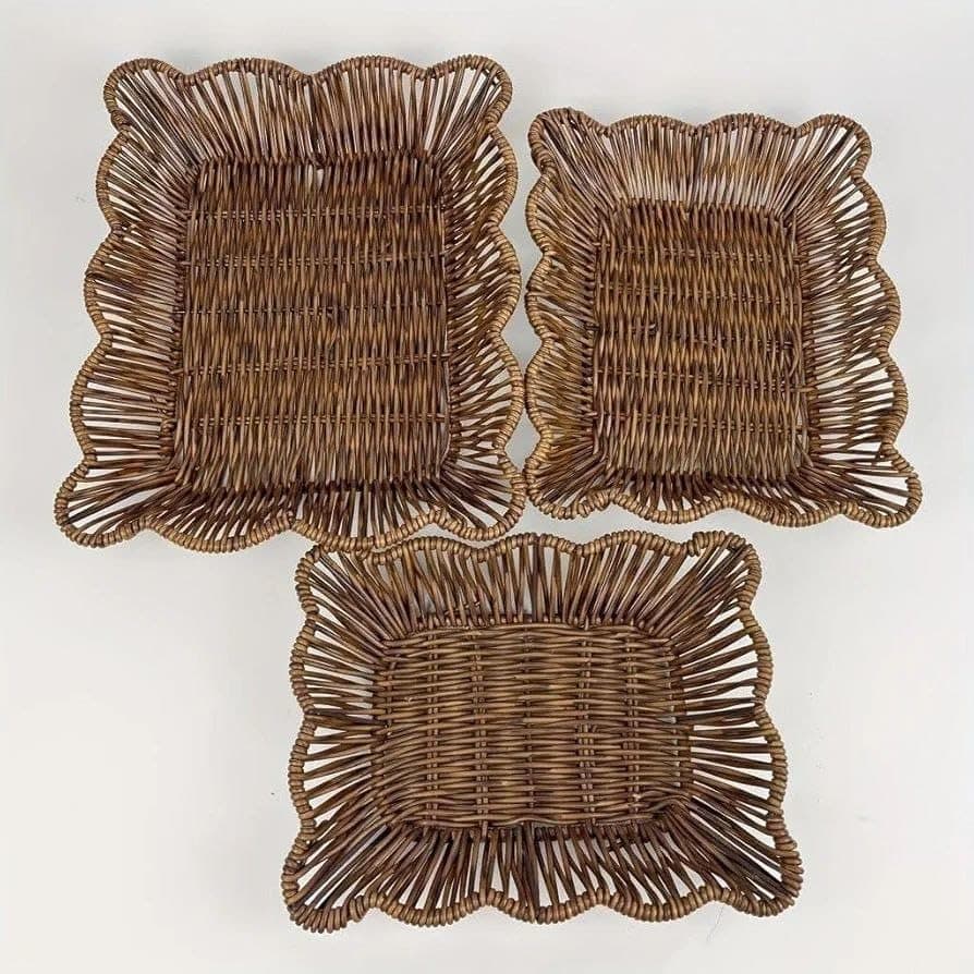 Generic Woven Wicker Basket Set of 3, Square, Large, Medium, Small, Natural Wicker .za