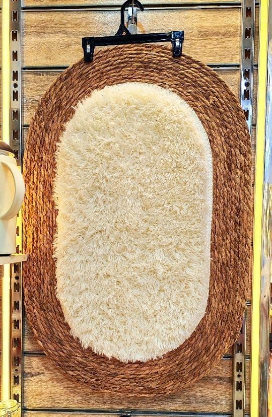 Generic Oval Floor Mat with Wicker and Fleece Layers, Cream and Brown, Non-Slip Backing, 60x90cm, .a2