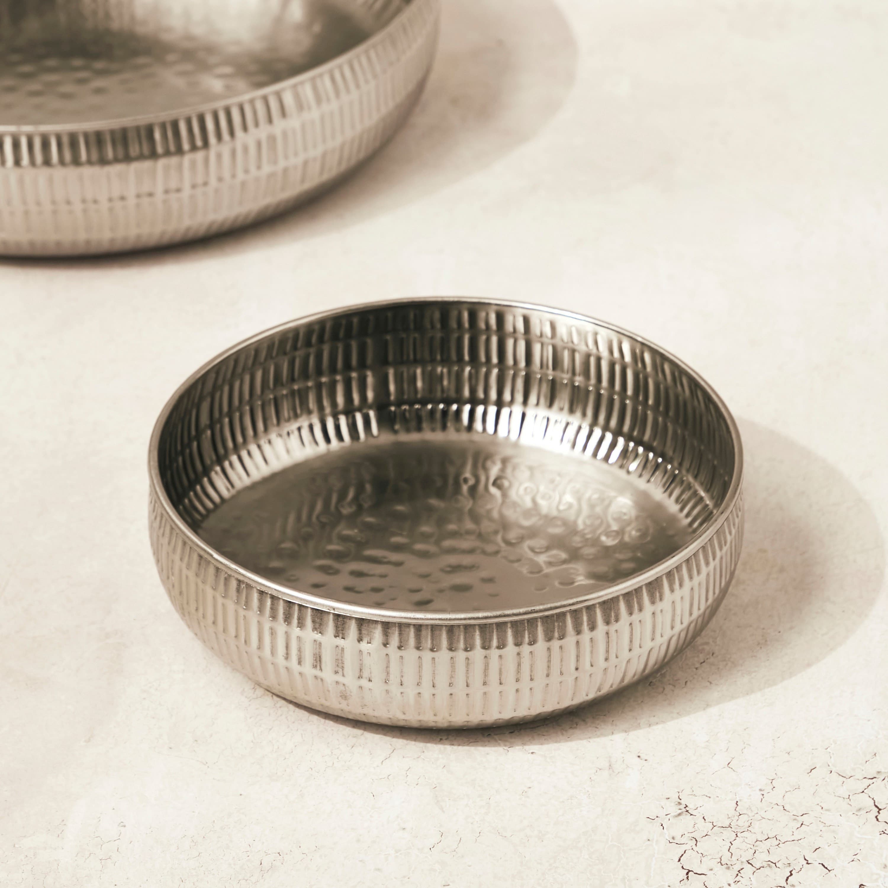 Calasis Aluminium Decorative Bowl - 20 cm Home Decor