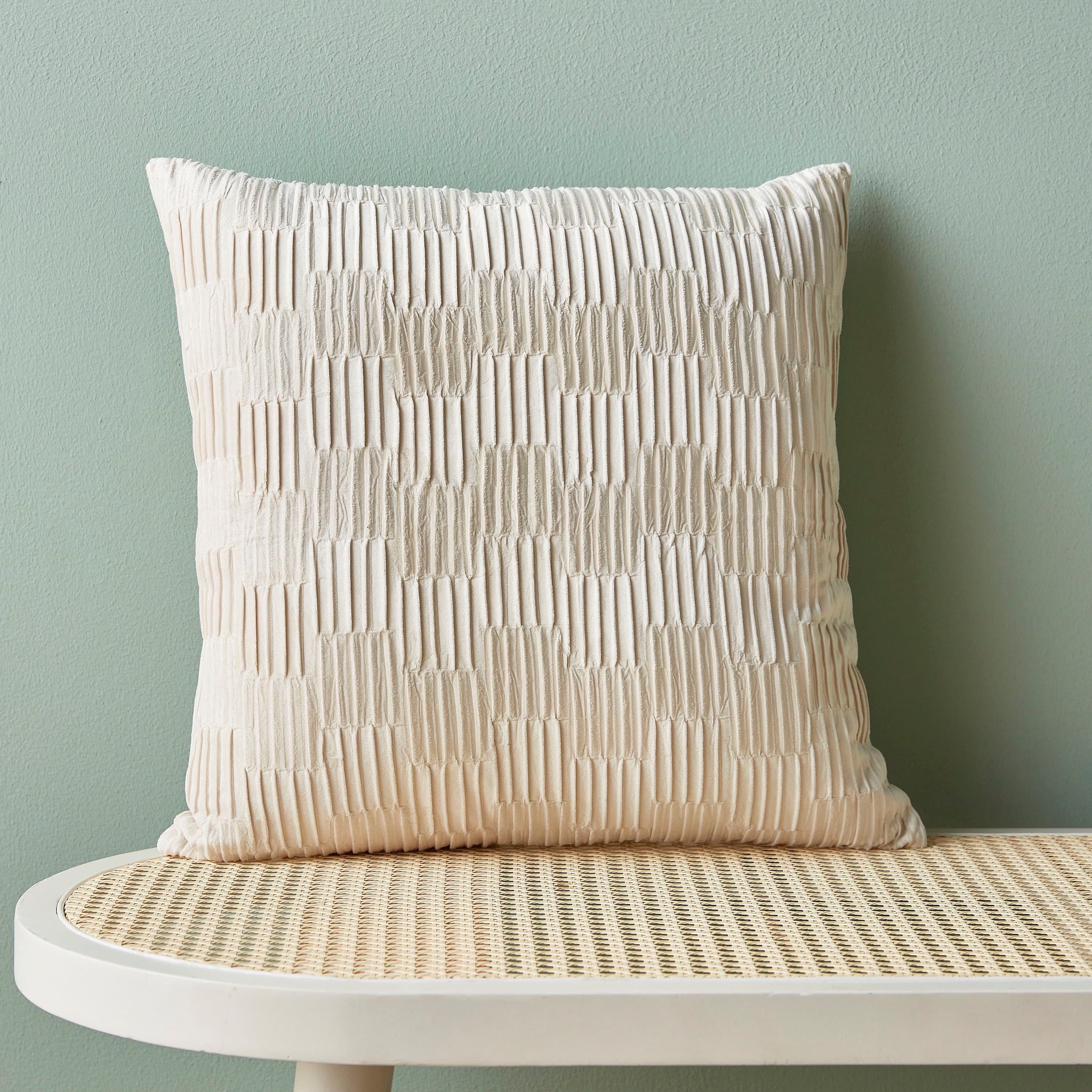 Cozy Cushion Cover - 45x45 cm