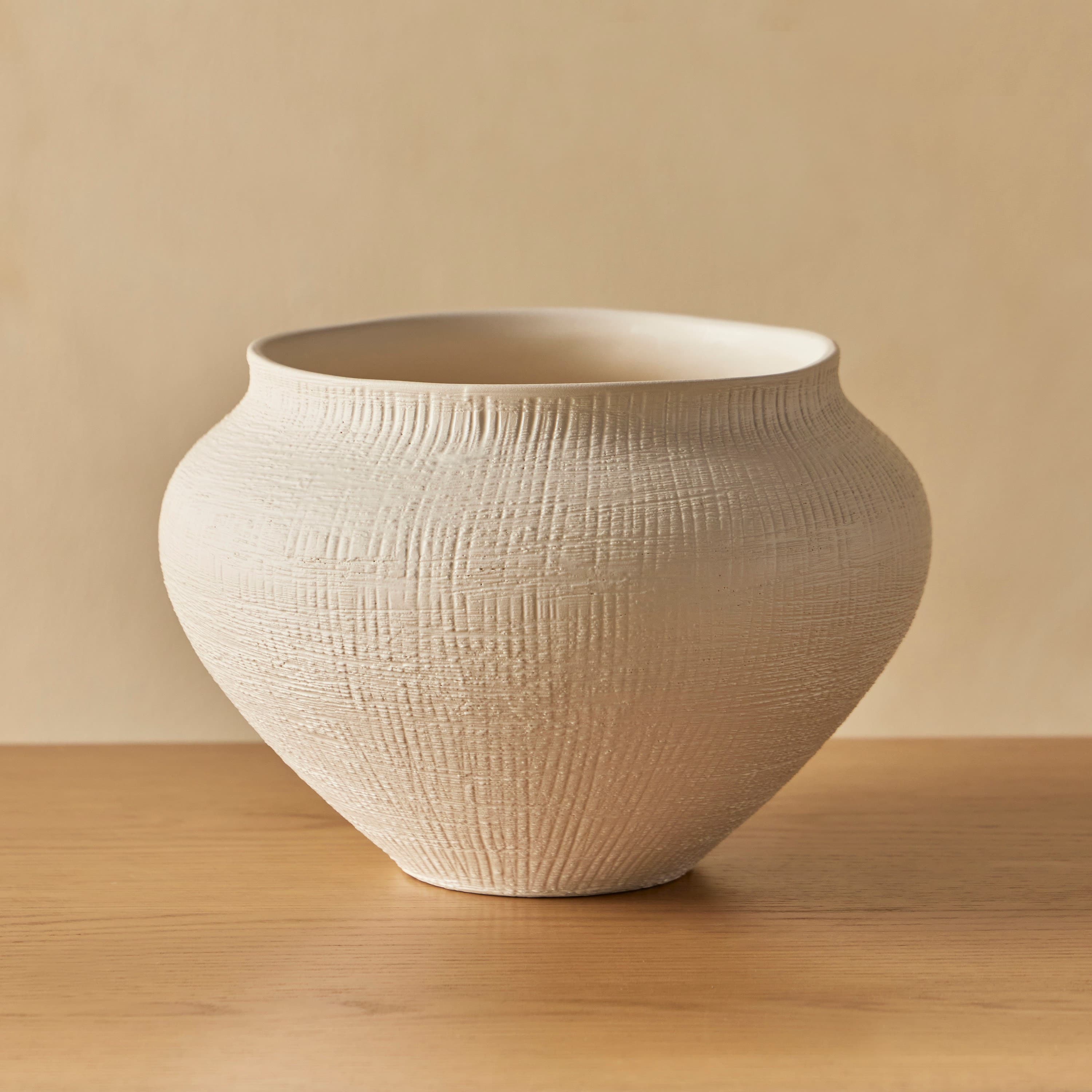 Reagan Speckle Ceramic Planter - 16 cm Pots & Planters