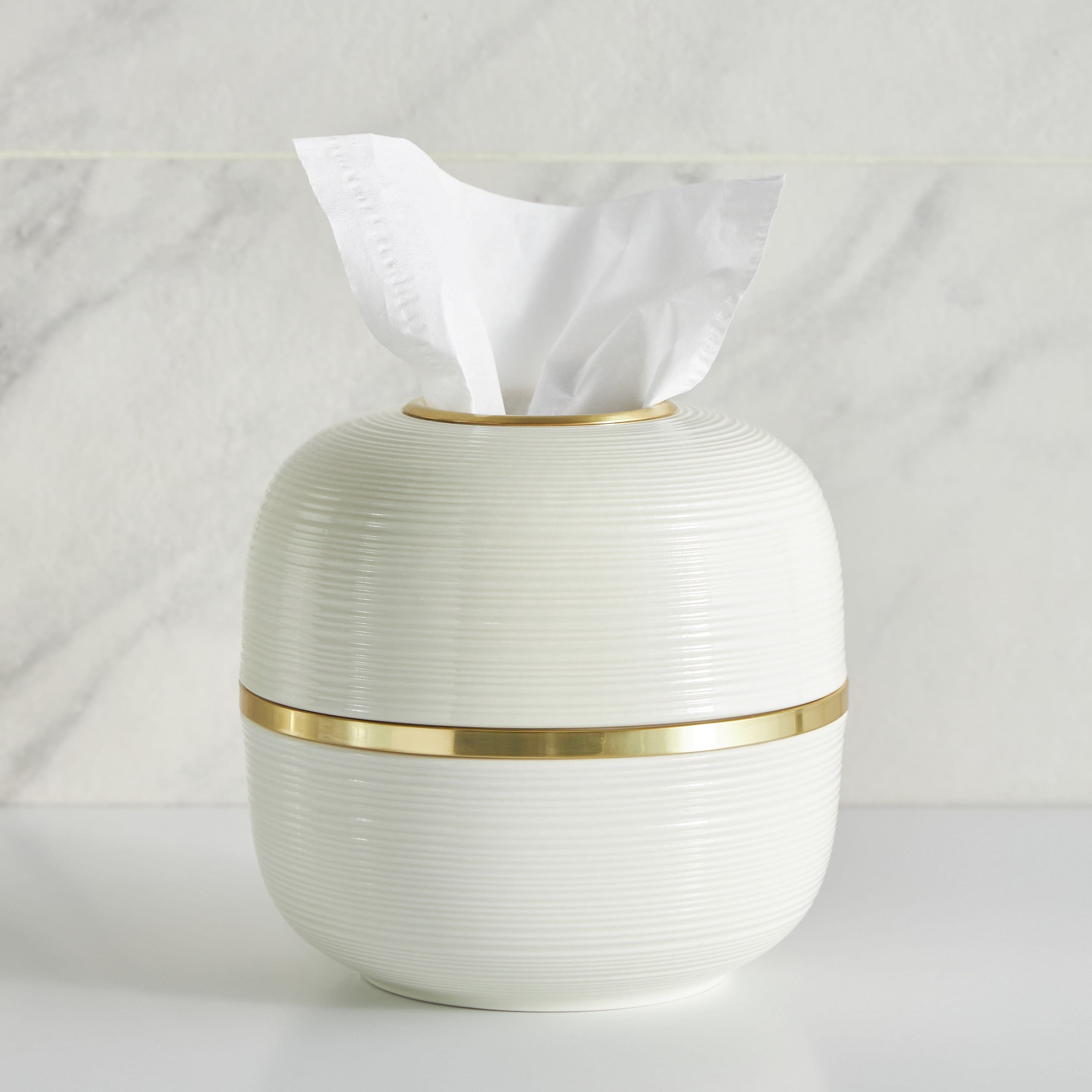 Amora Tissue Box Cover