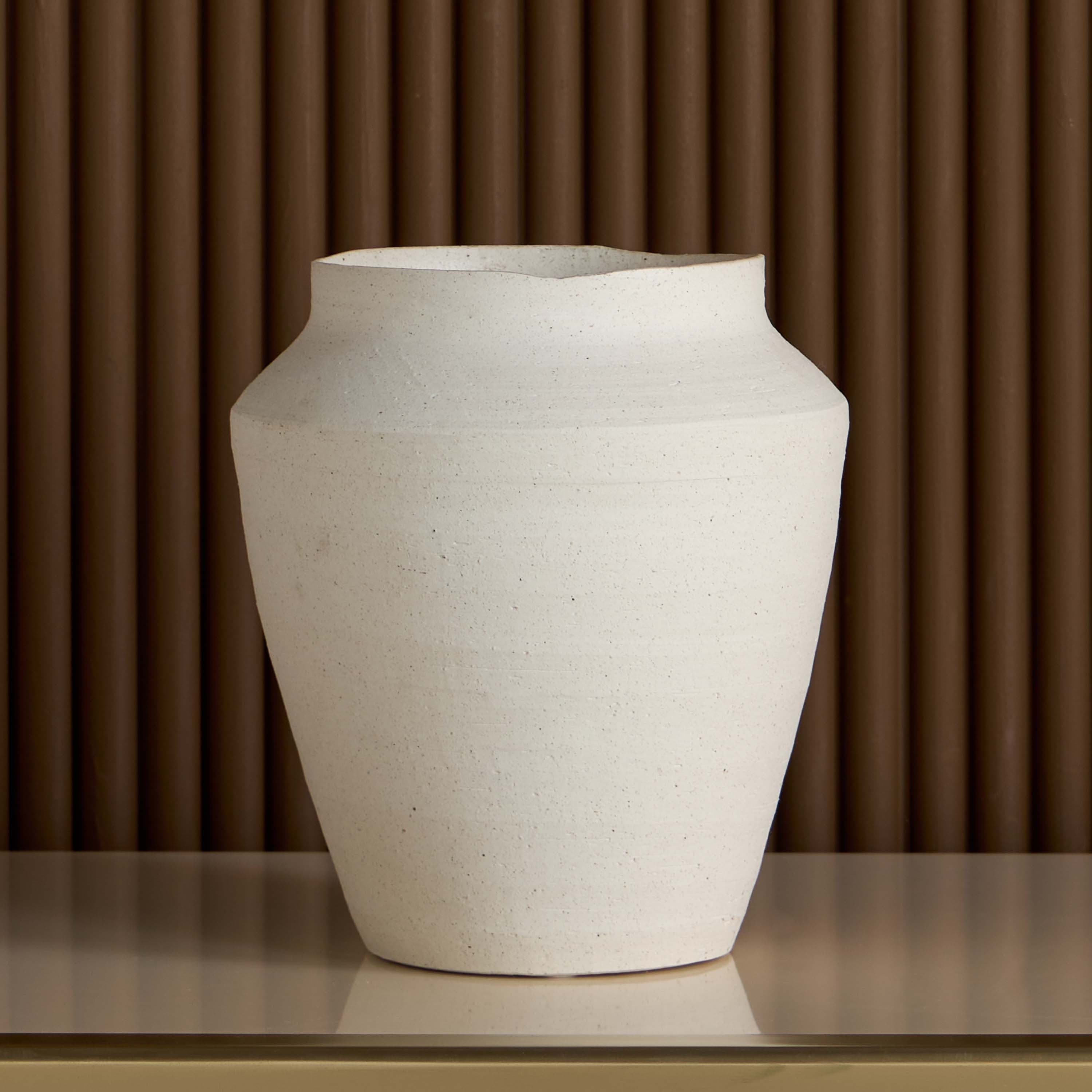 Qubba Stone Vase - 24 cm Home Decor