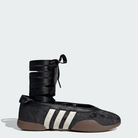 Taekwondo Mei Satin Jacquard Shoes Trainers