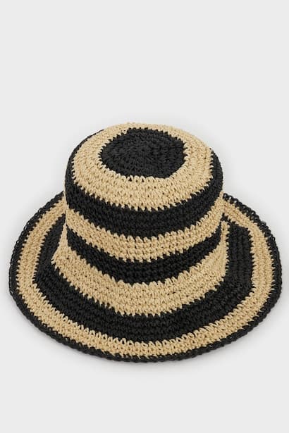 Woman Straw Hat (3)