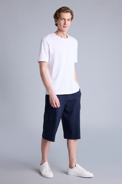 Relax Fit Straight Leg Shorts (٣)