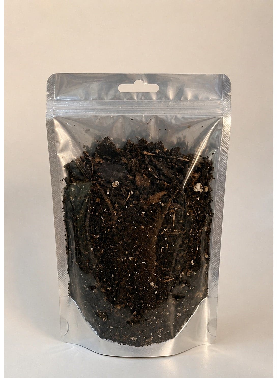 Al-Haybah Plus Soil Fertility and Moisture 1 Liter Soils Fertilizers & Mulches