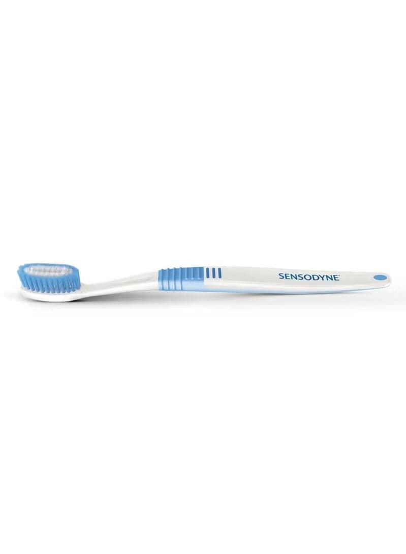 Sensodyne Piuma Morbido Toothbrush, Multi-Color Manual Toothbrushes (٣)