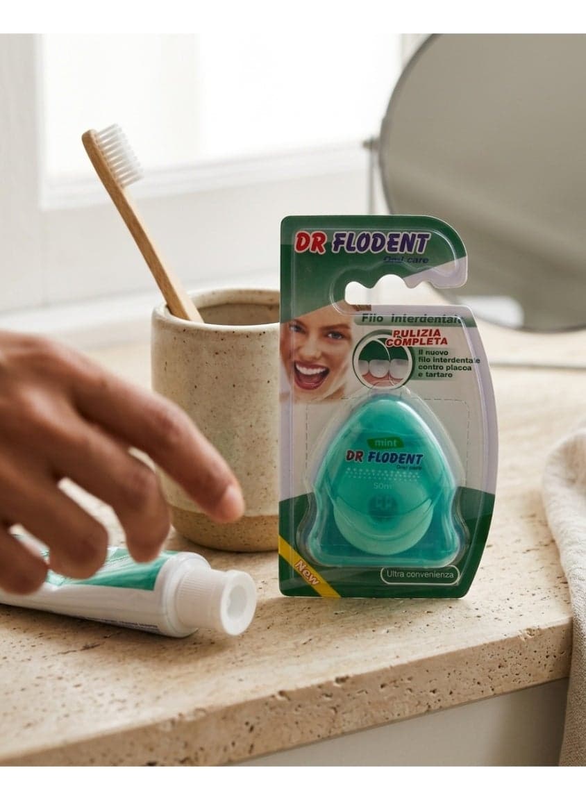 Mint Dental Floss - 50m for Complete Cleaning, Plaque & Tartar Removal (Green) Dental Floss & Flossers (4)
