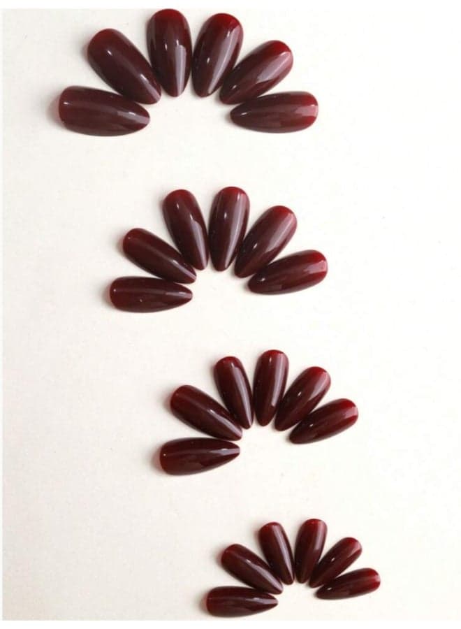 Red, oxidizable almond-shaped artificial nails, with one nail file and one gel nail sticker. Suitable for birthdays, weddings, holidays, parties, and everyday use - 24 pieces Press On False Nails (3)