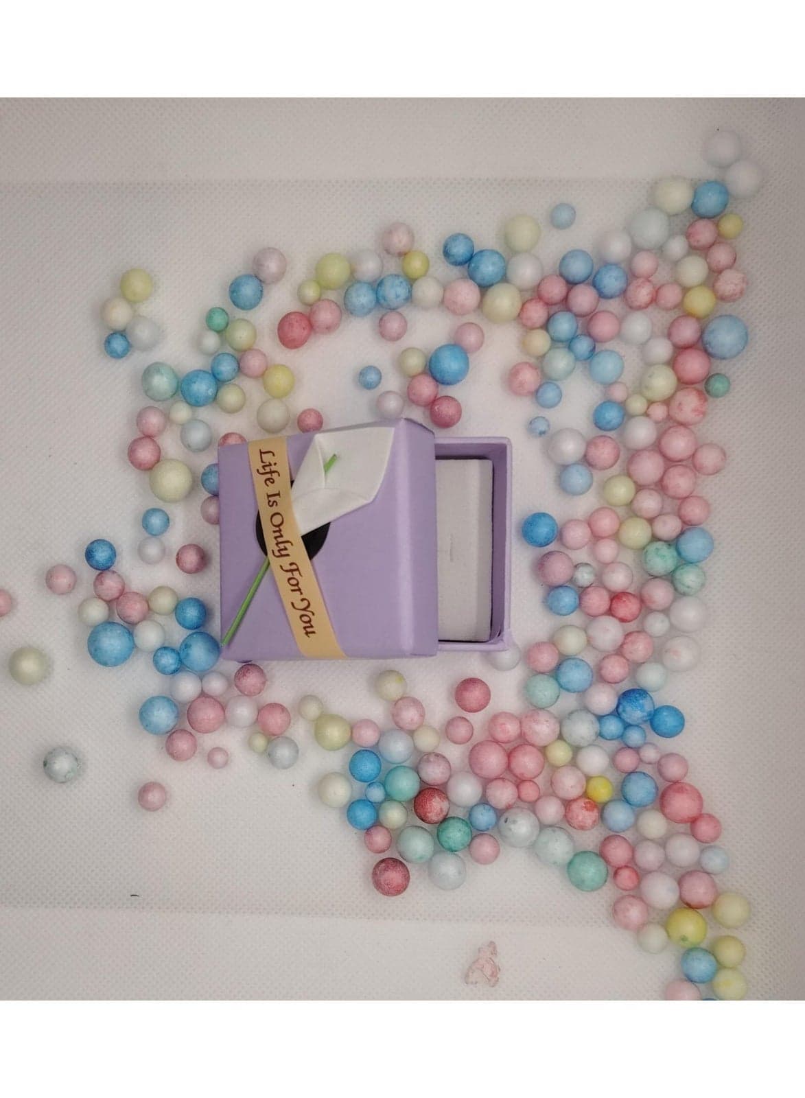Jewelry accessories box for travel, gift box for rings, bracelets, earrings, necklaces and jewelry Home Decor Ornaments
