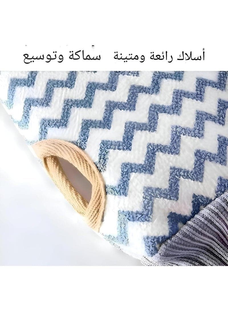 Exfoliating gloves for silky-smooth skin: Professional bath loofah for dead skin removal and cell renewal - gives you a spa experience at home for deep exfoliation, stimulated circulation, and a bright, healthy-looking complexion. (٩)