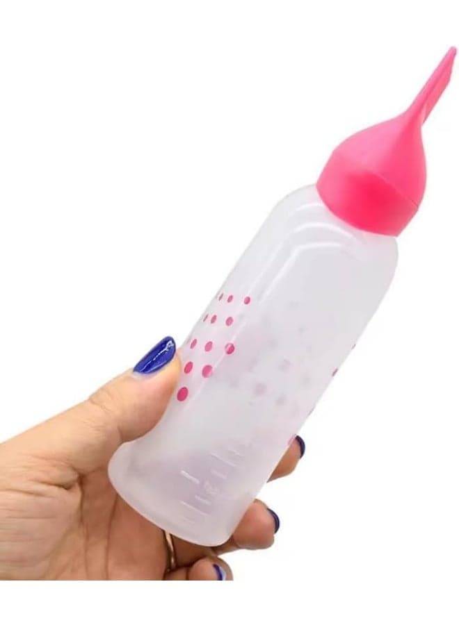 This hair oil brush with storage is a hair oil and dye brush that helps distribute oils and dye perfectly from roots to ends. It features small holes at the tips for easy and practical oil application. Hair Care Accessories (2)