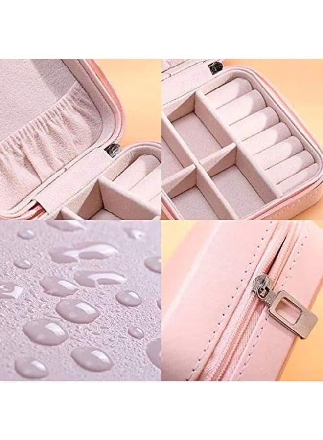 Portable and compact jewelry box for travel, with two layers and a soft lining to protect accessories. (٣)