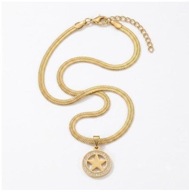 Women's Gold-Plated Star Pendant Necklace, Elegant Fashion Chain for Everyday Wear & Special Occasions, Stylish Gift for Women