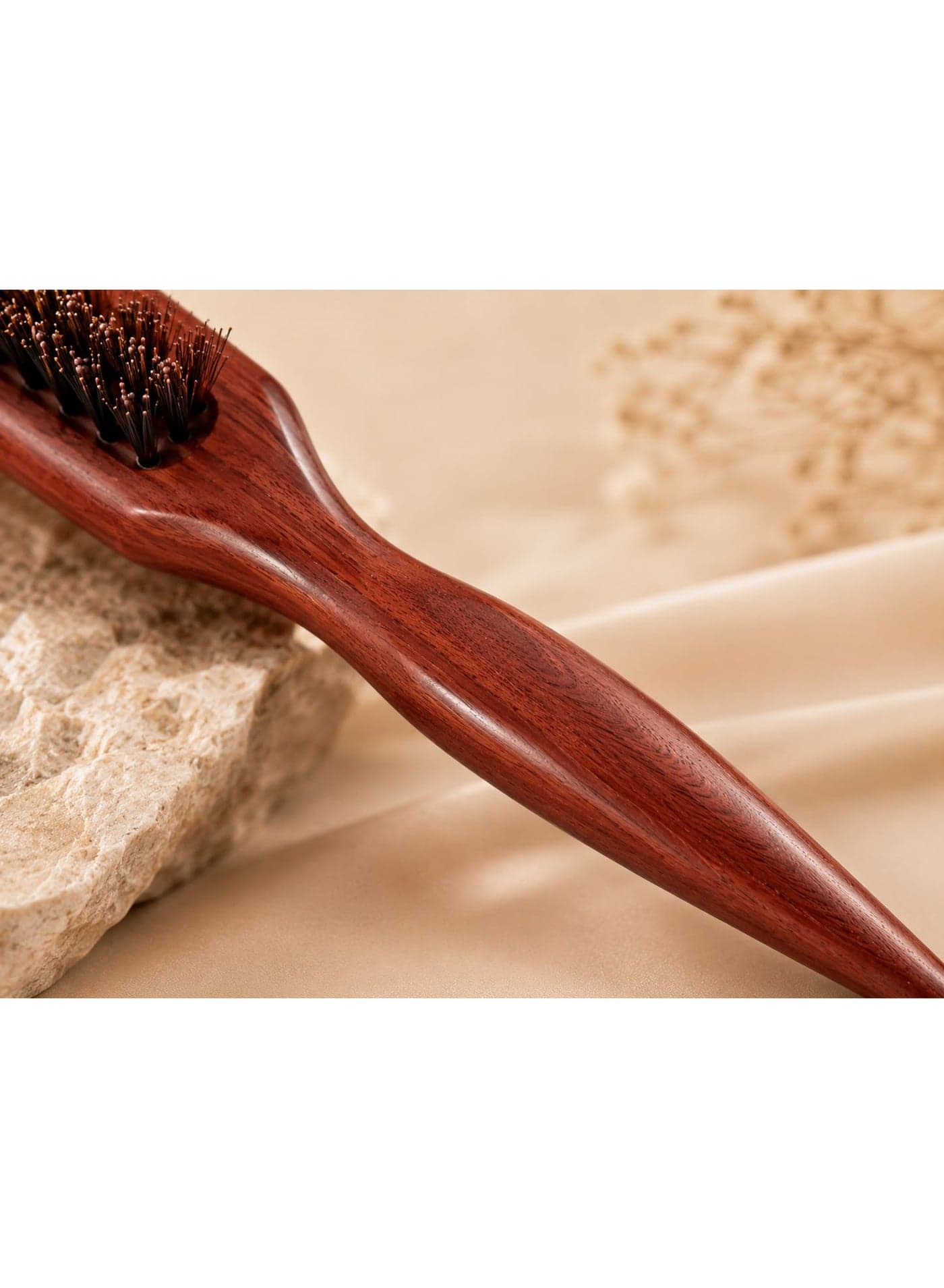 Wooden Baby Hair & Edge Styling Brush with Dense Bristles for Precise Hairline Styling (٤)