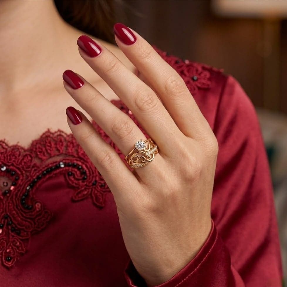 An elegant gold ring, with a charming openwork design studded with sparkling zircon stones and a dazzling central stone that catches the eye, adding a touch of luxury and attractiveness to your look. Women's Rings (5)