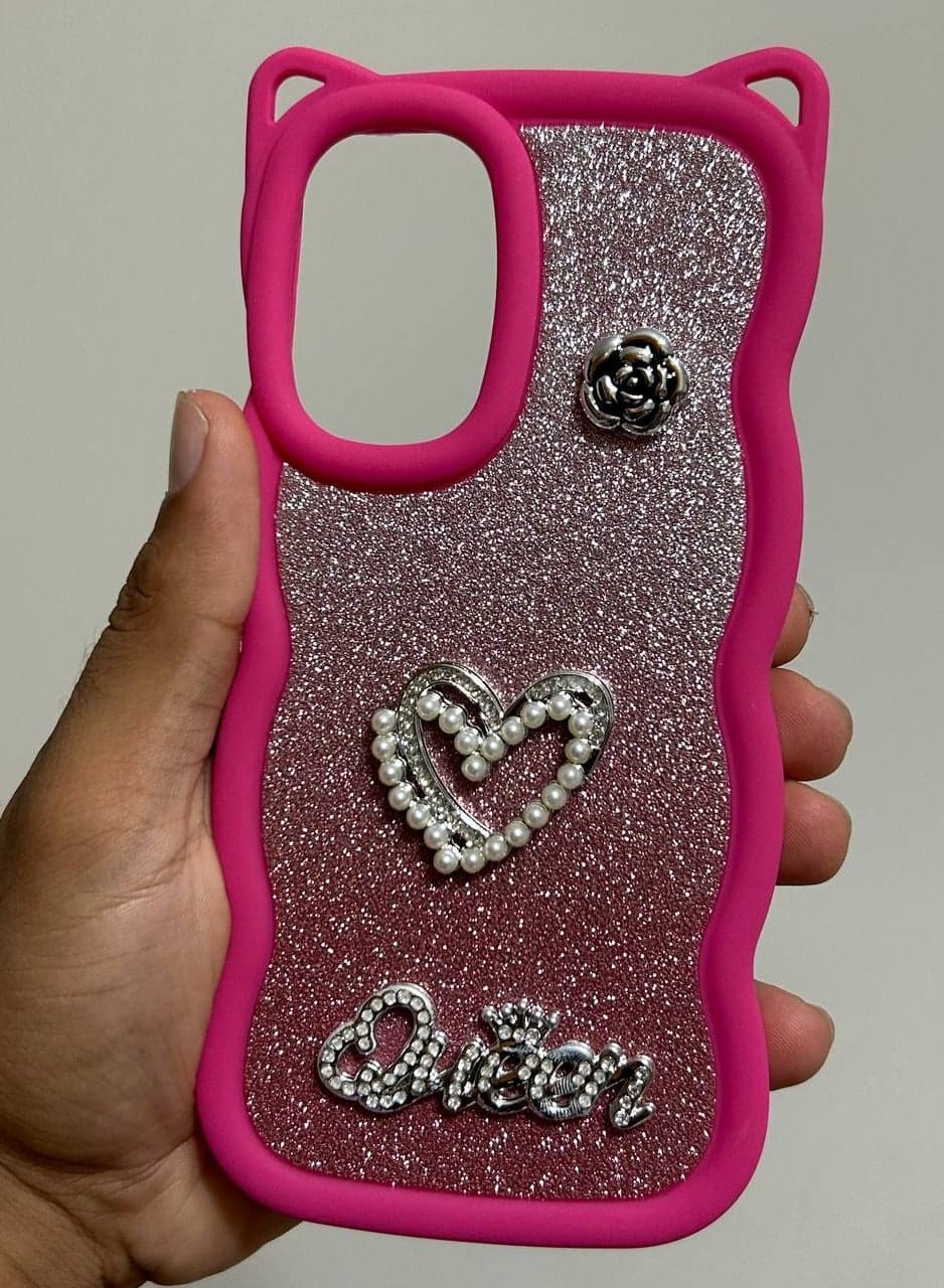 Heart-shaped back cover with the word Queen on it compatible with Oppo A55 (2)