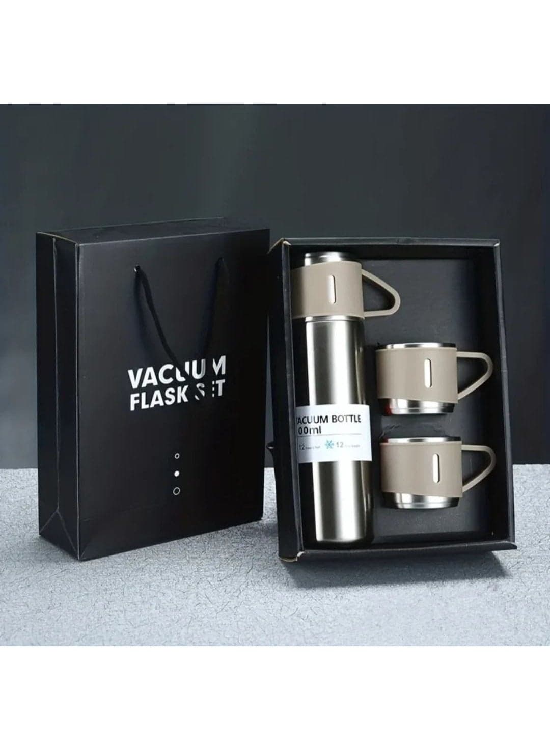 500ml Double Wall Stainless Steel Vacuum Flask Set with 3 Cups Flasks and Thermos (٢)