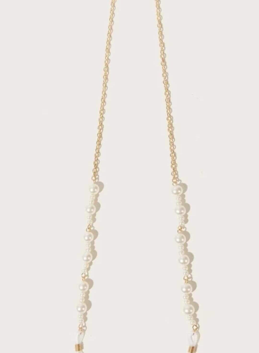 Women Eyeglasses Golden Metal Chain With Pearls Also Use As Necklace Women's Fashion (٤)
