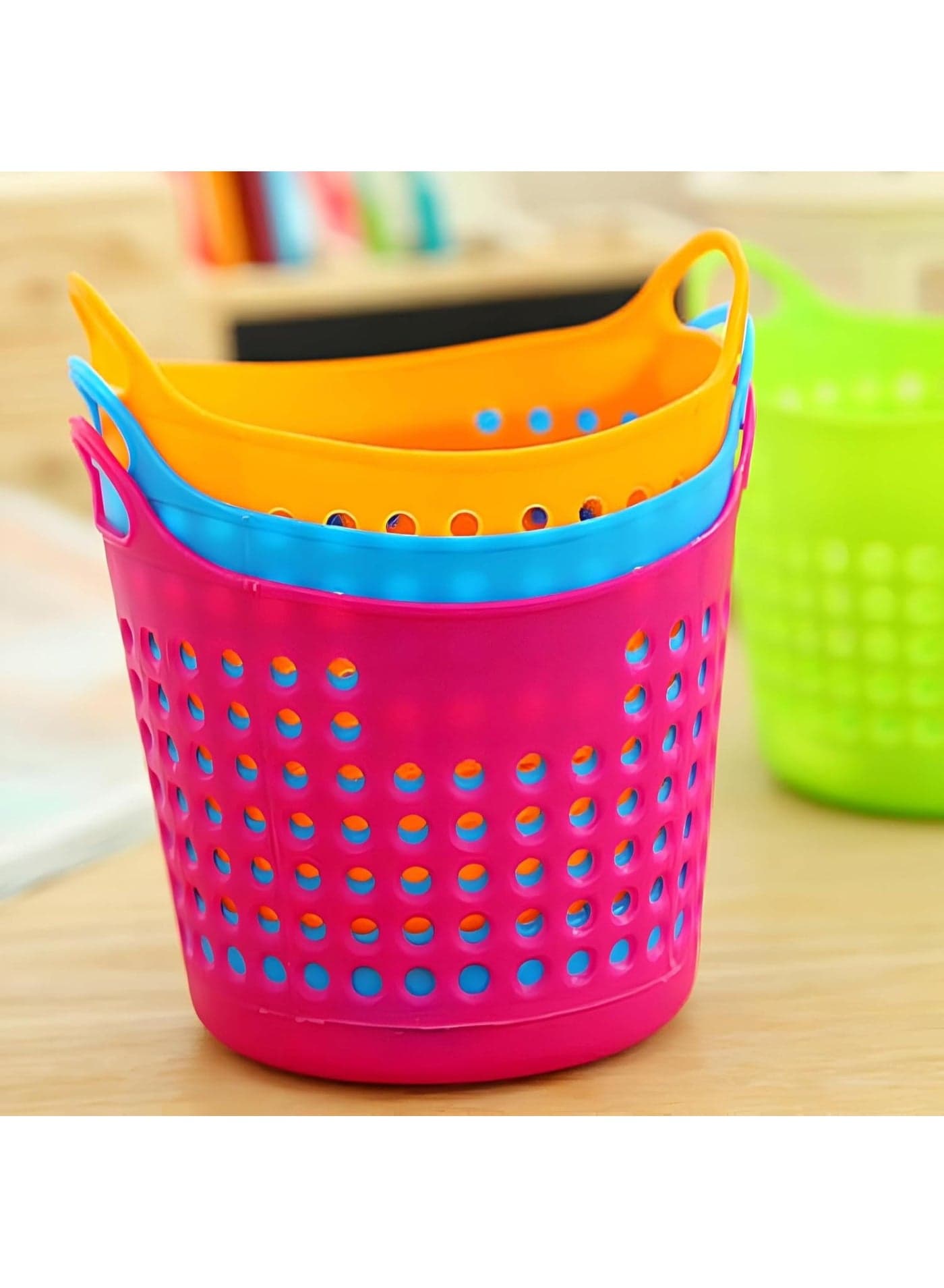 Round plastic storage basket with handles for office and home, 2 pieces, multi-colored (3)