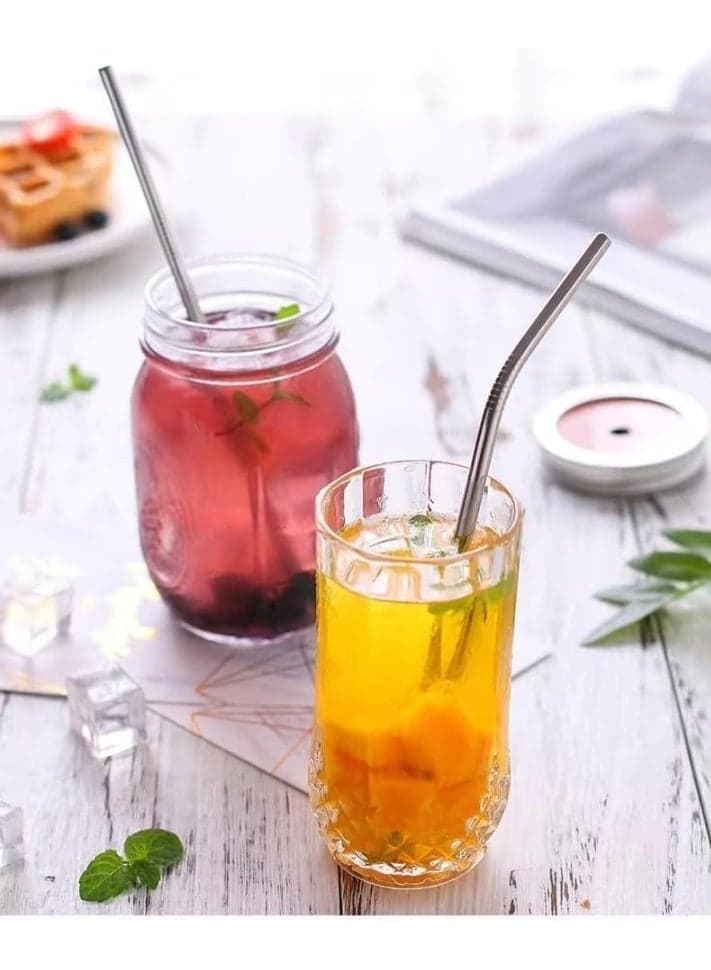 4-Piece Stainless Steel Drinking Straws Set with Cleaner Brush – Durable Reusable Metal Straws for Juices, Smoothies & Cocktails – Silver Cups & Straws (٥)
