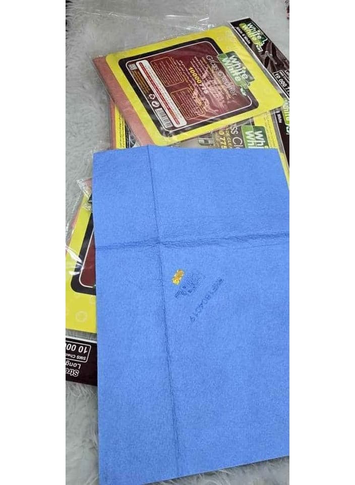 White & White Nanotechnology Glass and Surface Polishing Cloth – For cars and home use; requires no detergents and leaves no streaks or residue. (4)
