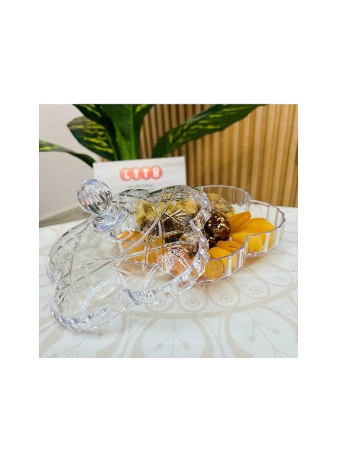 Mini Tamriya Bonbonniere (Acrylic) (16 cm) - Elegant and Practical Design with Handle for Easy Use Made of the Finest Materials and Shatterproof Generic Food Savers