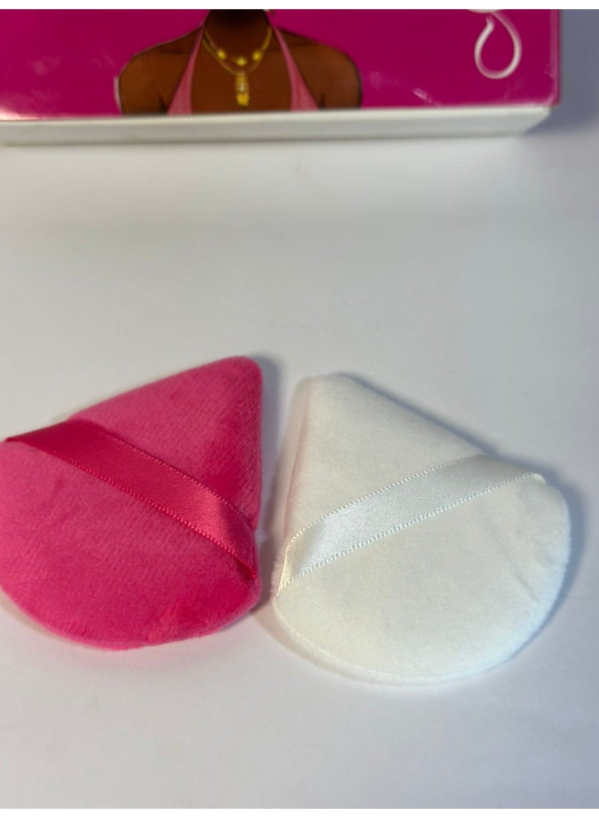 Makeup sponge for powder, foundation, blush, and face makeup -2 pieces, multi-colored Make Up Sponges (٢)