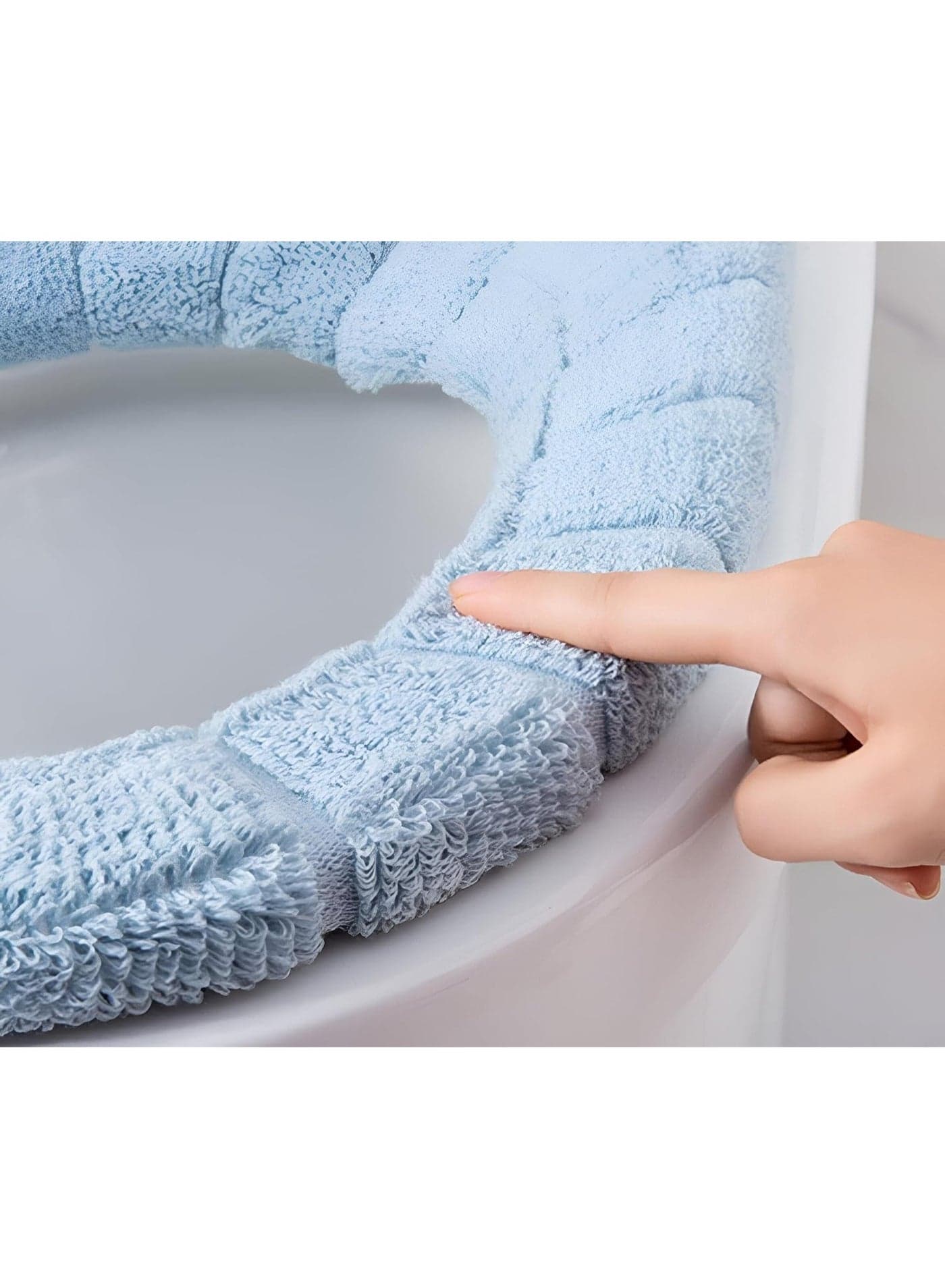 Plush Toilet Seat Cover – Strong Leather Base – Non-Slip Grip – Easy On and Off – Ideal for Home & Apartments-Random color Toilet Lid & Tank Covers (٥)