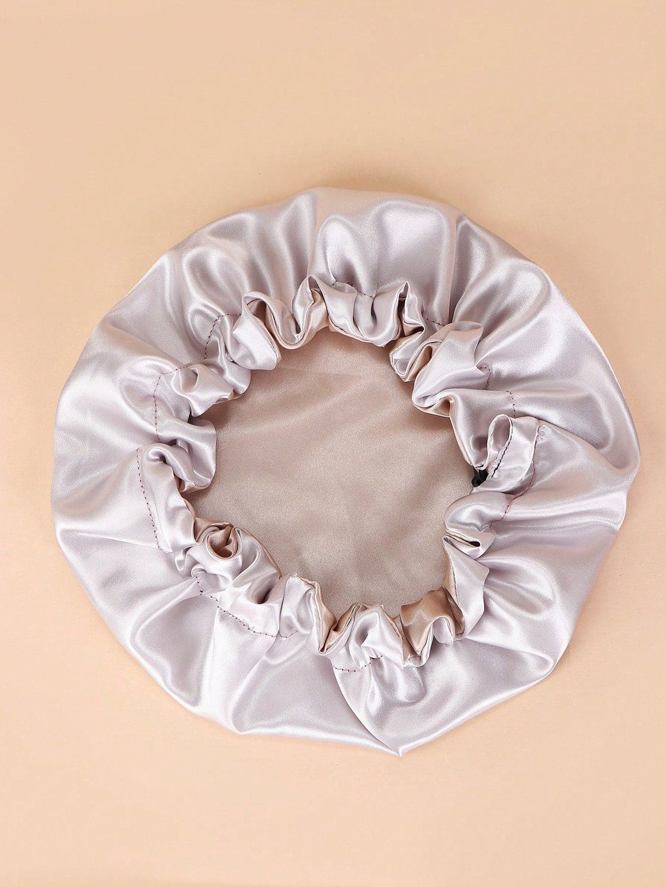 Elegant Satin Hair Bonnet – Suitable for Natural & Curly Hair