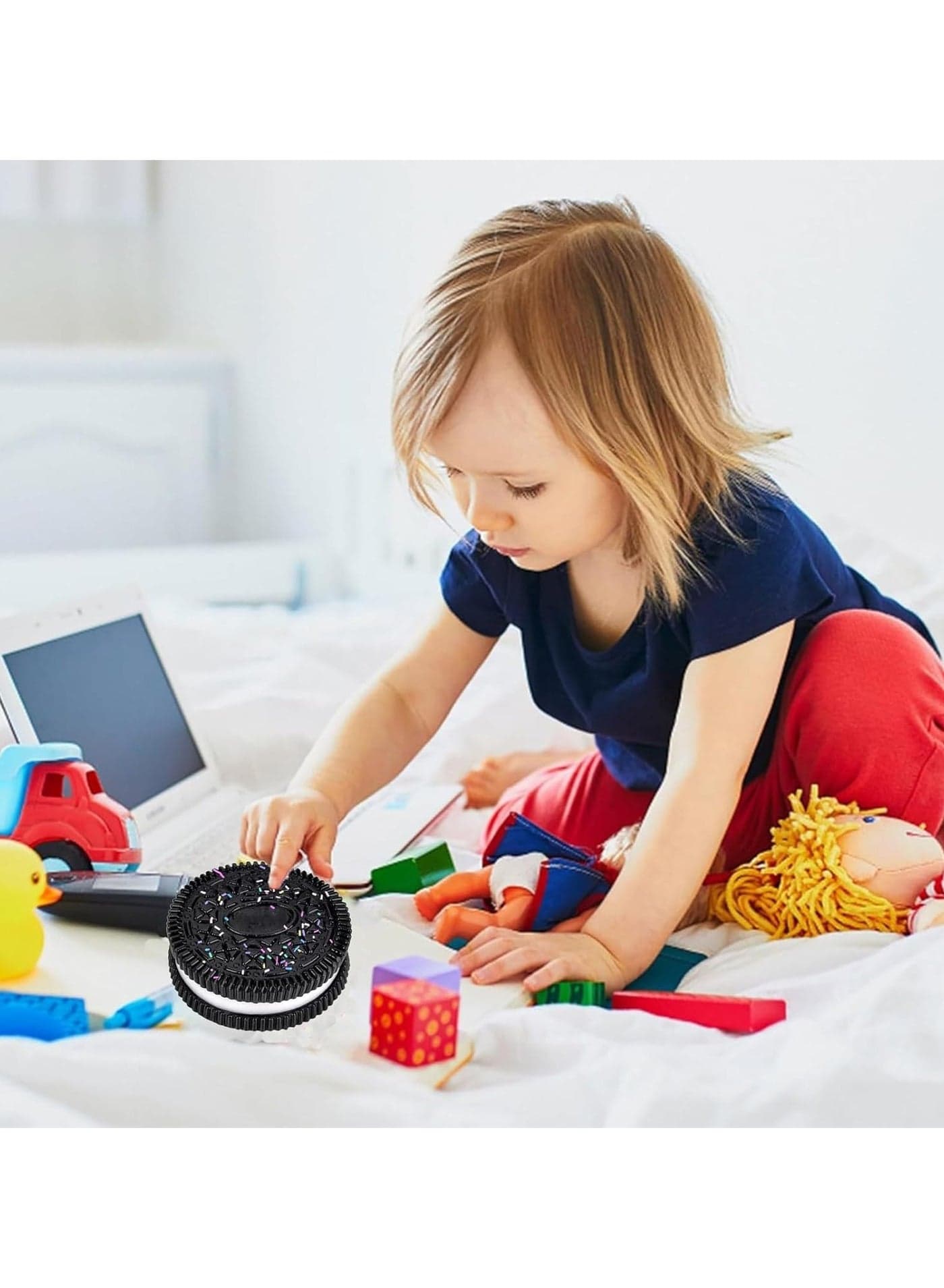 Generic Squishy Oreo Biscuit Toy with Colorful Sprinkles – Slow Rising Stress Relief Toy – Cute Squeeze Fidget Toy for Kids & Adults (٤)