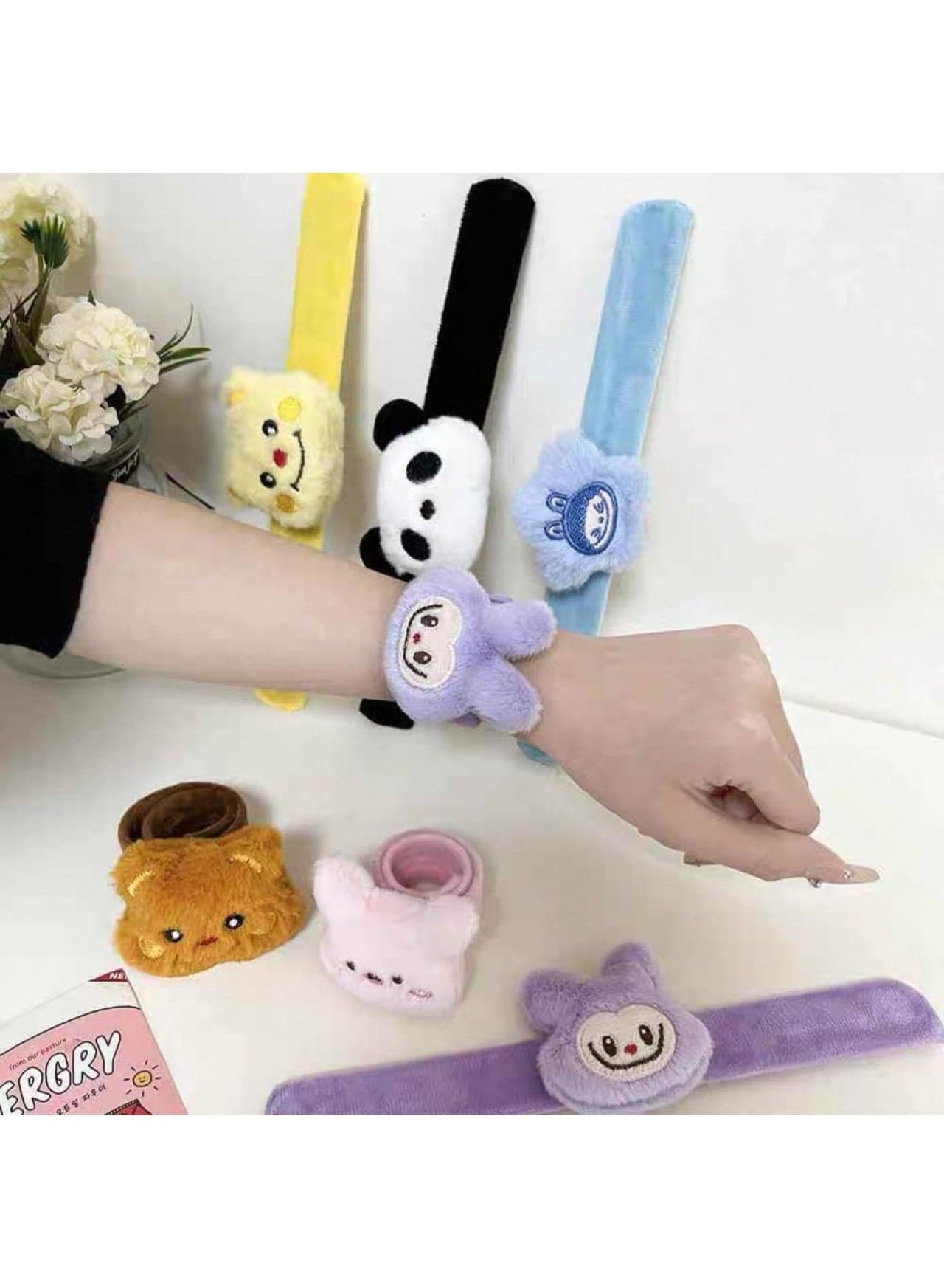 اسوار معصم للأطفال بتصميم كرتوني قطيفة لطيف - ألوان متعددة Costume Accessories (4)