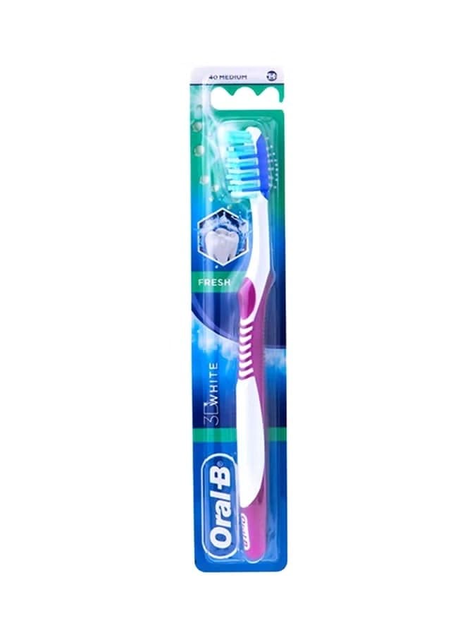 3D White Fresh Toothbrush Multicolour 40 Medium Manual Toothbrushes